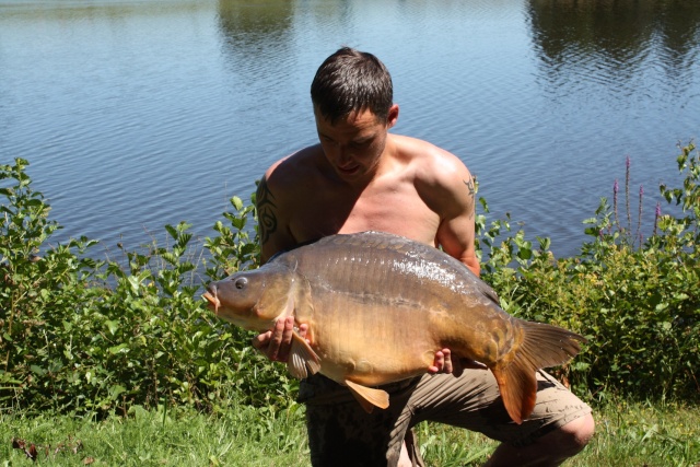 LAC LES PINS CATCH REPORTS 2011 Dan_sh14