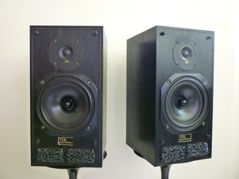 TDL RTL-1 Transmission Line Bookshelf Speaker (sold) P1120713