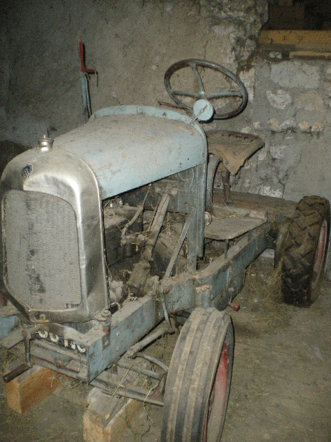 Restauration d'une CITROËN B2 transformée en tracteur Imgp3622