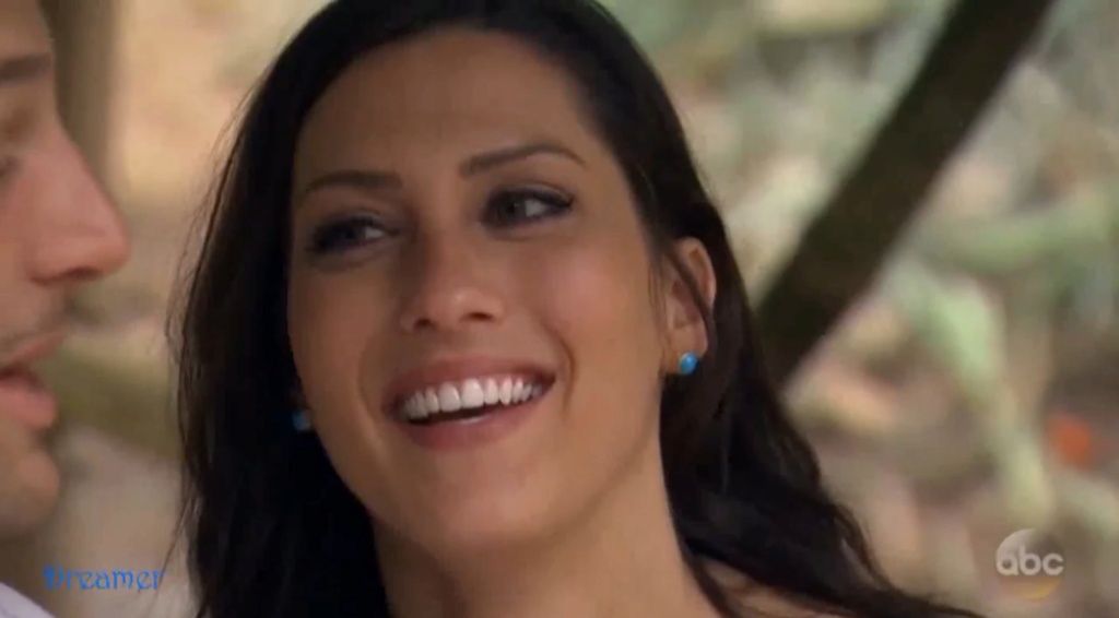 Bachelorette 14 - Becca Kufrin - ScreenCaps - NO Discussion - *Sleuthing Spoilers* - Page 3 Image299