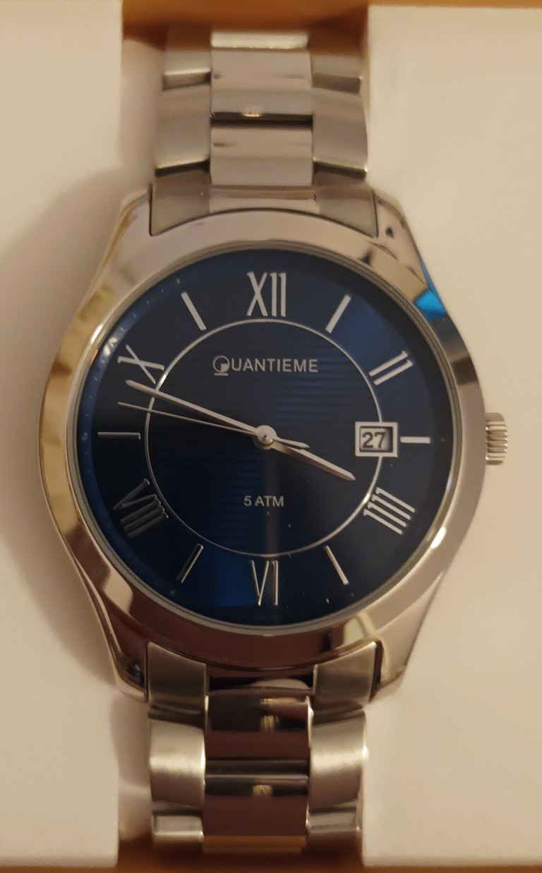 Notre collection de montres à quartz coup de coeur - Page 3 Quanti12