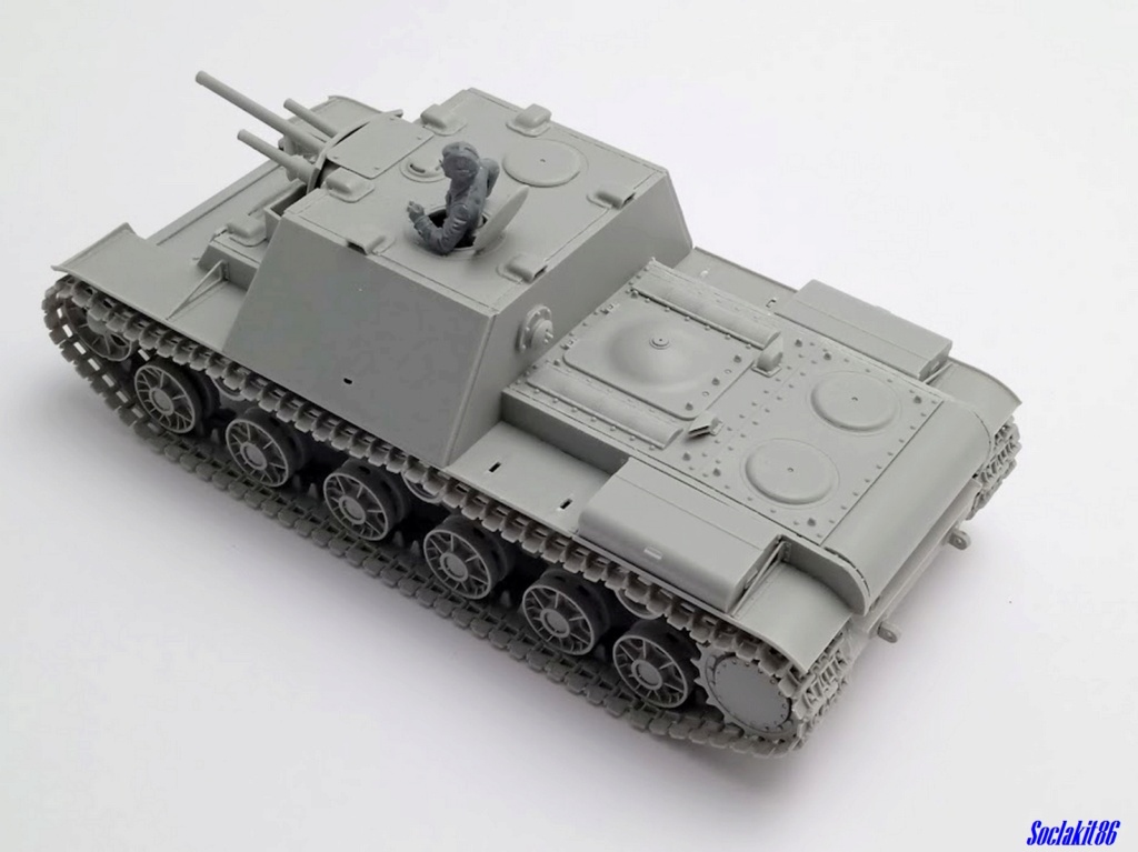 * 1/35 - KV-7 model 1941 / Object 227 - Trumpeter 09503  0383