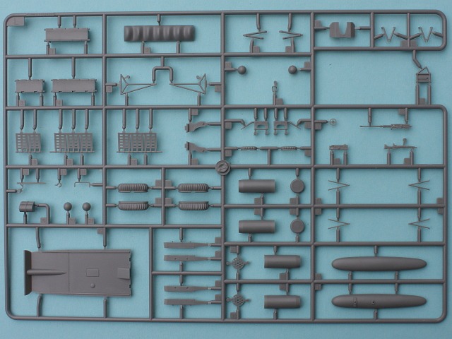 1/48 - SIKORSKY H34 H-34 US MARINE - MRC - OUVRE BOITE 0611