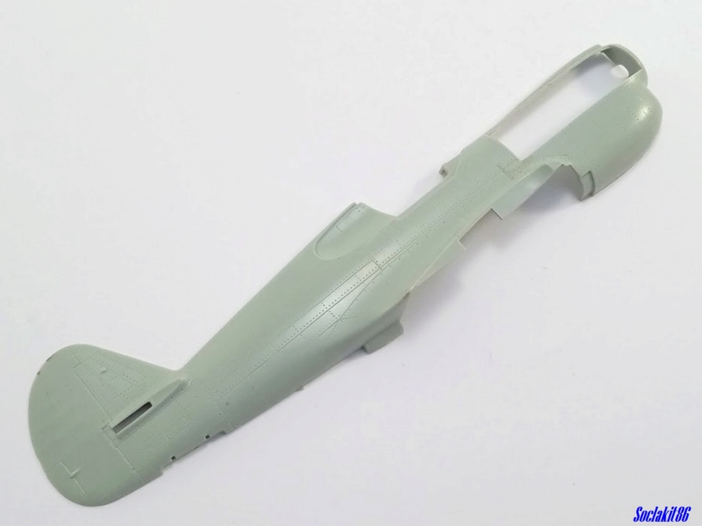 1/48 - Curtiss P-40E Warhawk - AMT/ERTL 1076