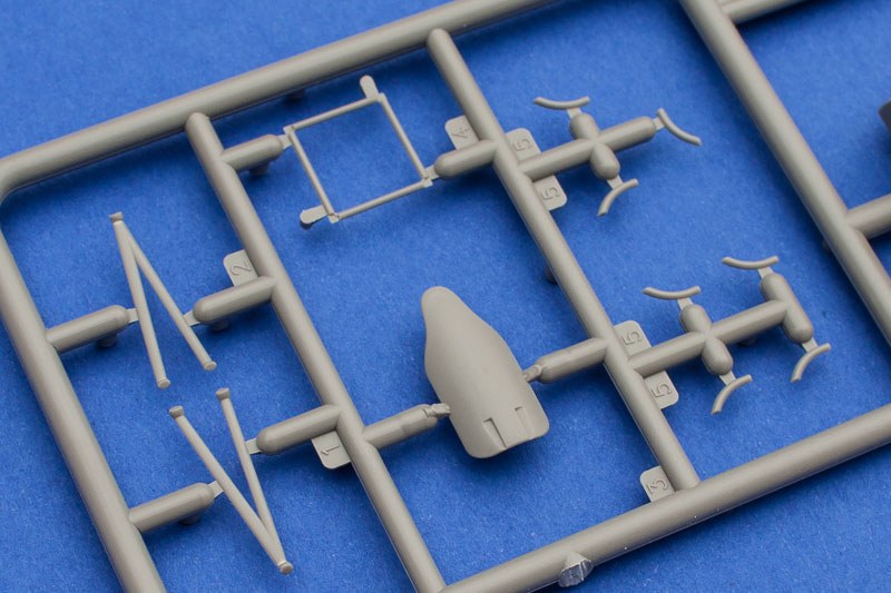 1/48 - POLIKARPOV I153 I-153 TCHAIKA - ICM REF 48095 - EDUARD ZOOM FE760 - OUVRE BOITE 11181-28