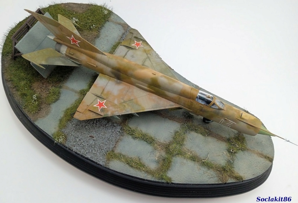  * 1/48 - MiG 21 MT Izdeliye 96B s.n 96.40.14 - Eduard W.E - Page 8 1292