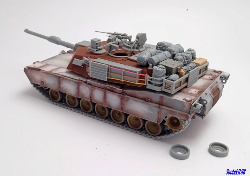 Fin de montage / restoration d'un M1A1AH Abrams au 1/35 (Dragon 3533) 1543