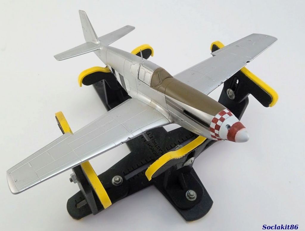 [ICM] 1/48 - North American P-51B Mustang   1863