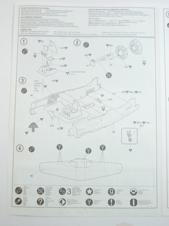 1/48 - F8F Bearcat - Academy Acad_113