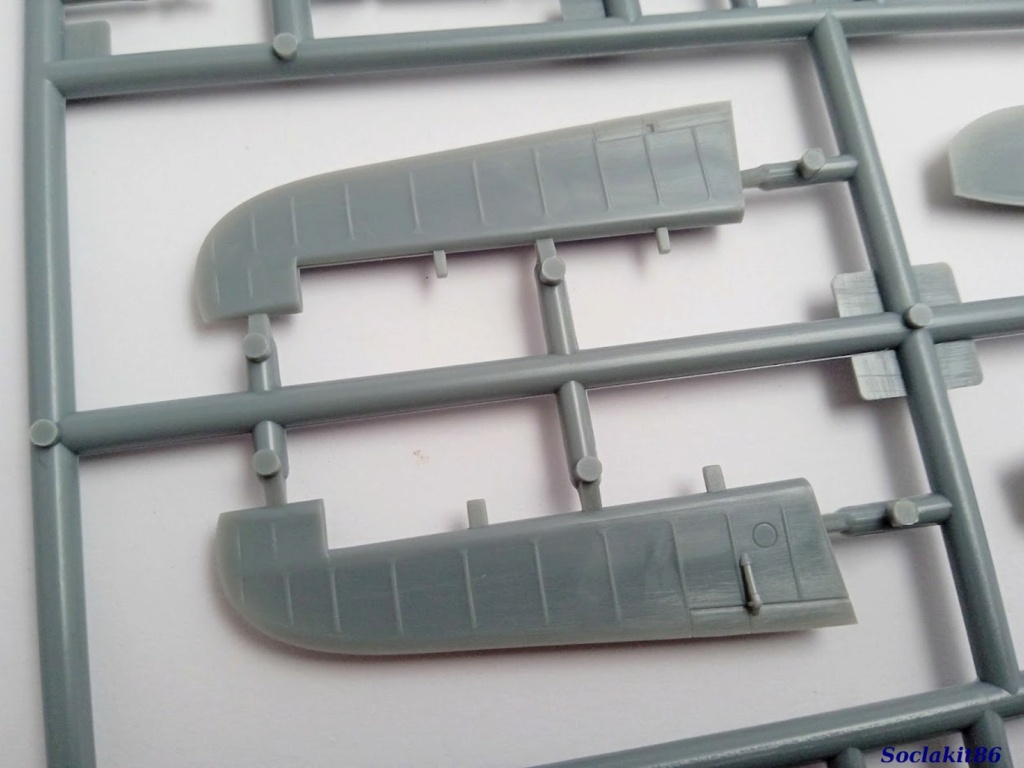1/48 - Chance Vought F4U-1 Corsair "Birdcage" Late - Hobby Boss 80382 Gd10