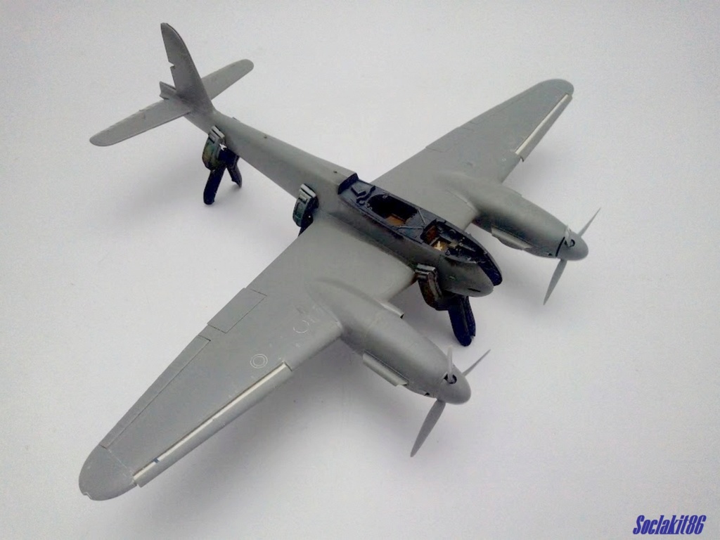 1/48 - Messerschmitt Me 410B-2 / U2 / R4 Hornisse  - Revell  M0128