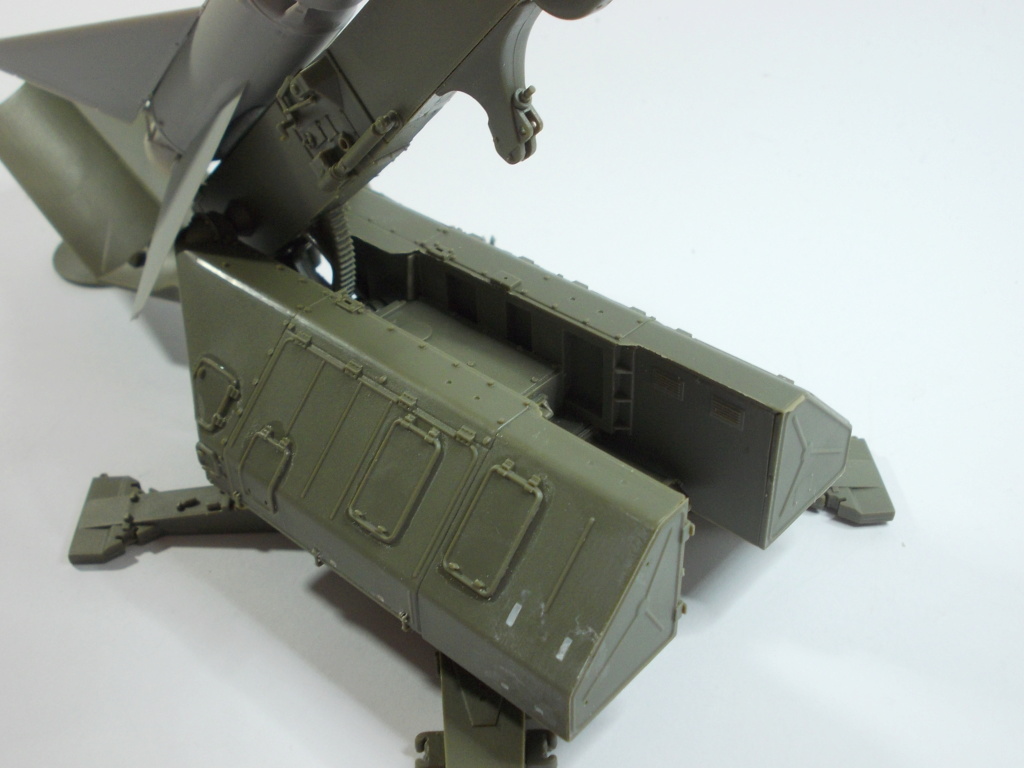 1/35 - SA-2 Guideline - Trumpeter réf 00206 M0510