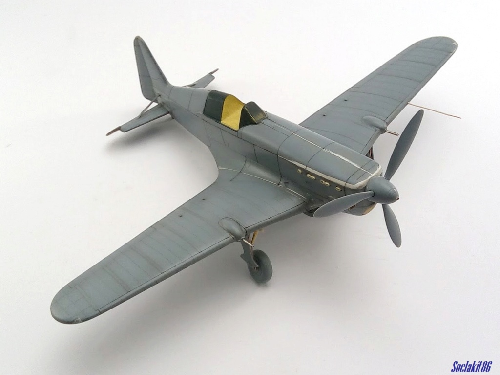* 1/32 - Morane Saulnier MS 406 - Azur /AB Toys + décals Kagero Top Colors M2340