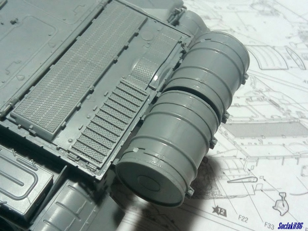 * 1/35 Fil Rouge 2022 / CCCP * 1/35 T-62 model 1962 Zvezda + Mini ART - Page 2 M2642