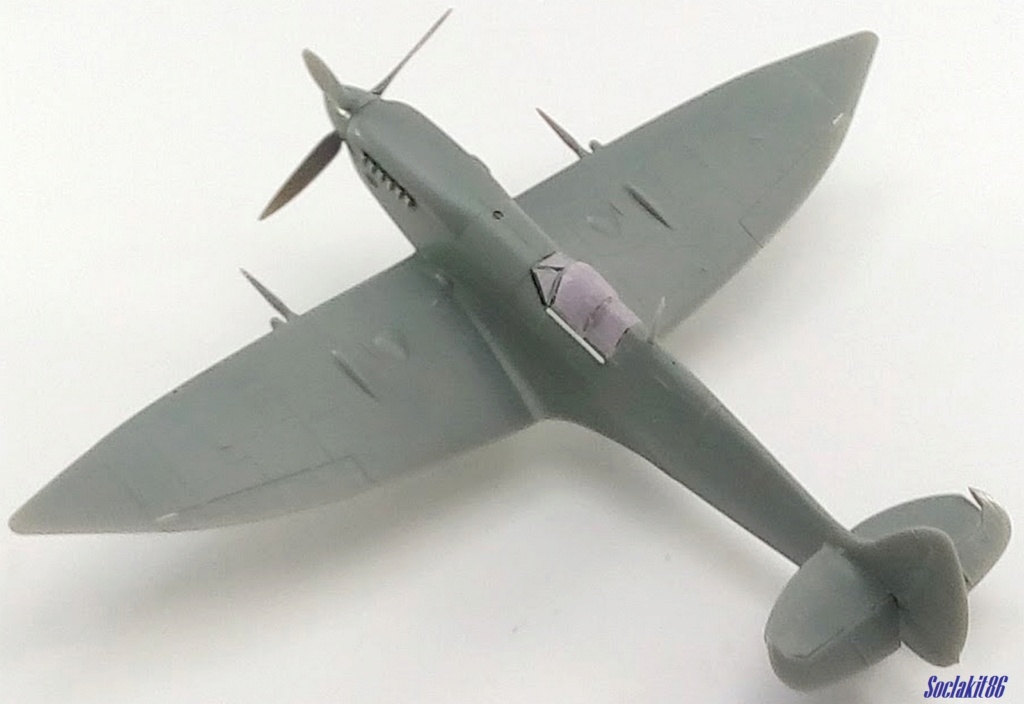 *1/48 - Supermarine Spitfire HF Mark VII - Hasegawa  - Page 3 M2940