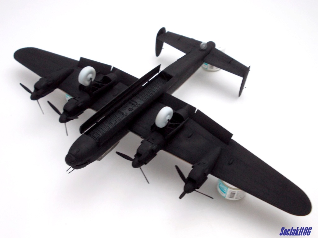 1/72 - Avro Lancaster B mark 1 - Airfix - Page 2 M3717