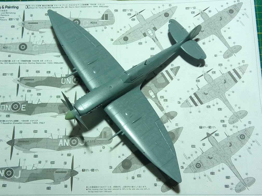 *1/48 - Supermarine Spitfire HF Mark VII - Hasegawa  - Page 3 M3745