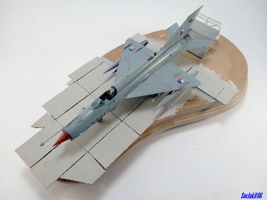 [Eduard W.E] 1/48 - Mikoyan-Gourevitch MiG-21 MT Fishbed Izdeliye 96B s.n 96.14.40  "14 liseré Blanc"  M3848