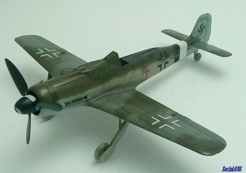 Focke Wulf FW 190D-9 W.Nr. 500647 du 7/JG-26 - Hustedt 1945 (Revell 1/32) - Page 2 M3932