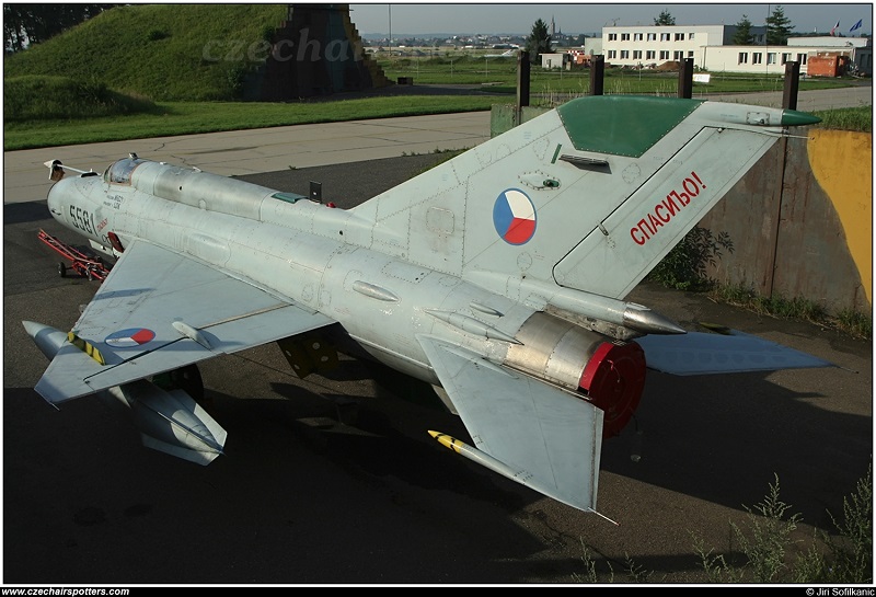 1/48 - MiG-21 MFN - Eduard  - Page 4 M4014