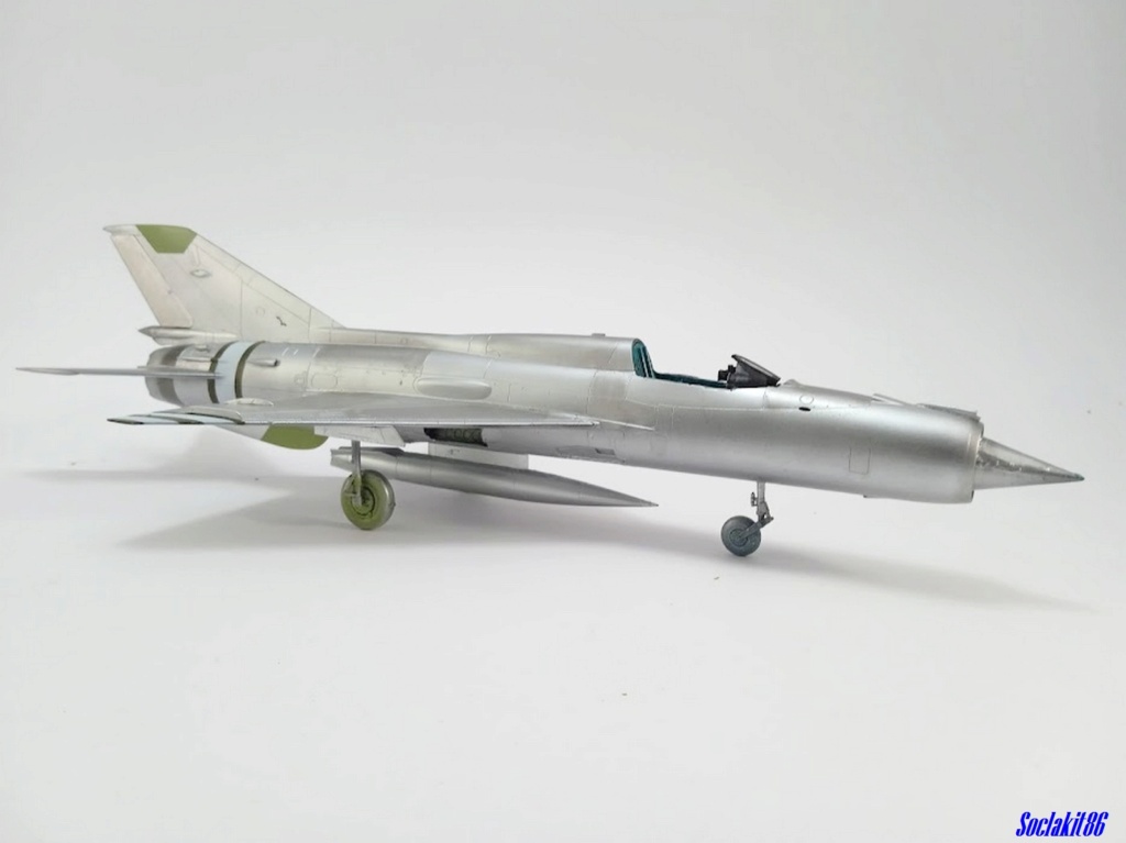 *1/48   MiG-21 PFS Izdeliye 94A Fishbed F   Eduard + Bidouille - Page 5 M4148