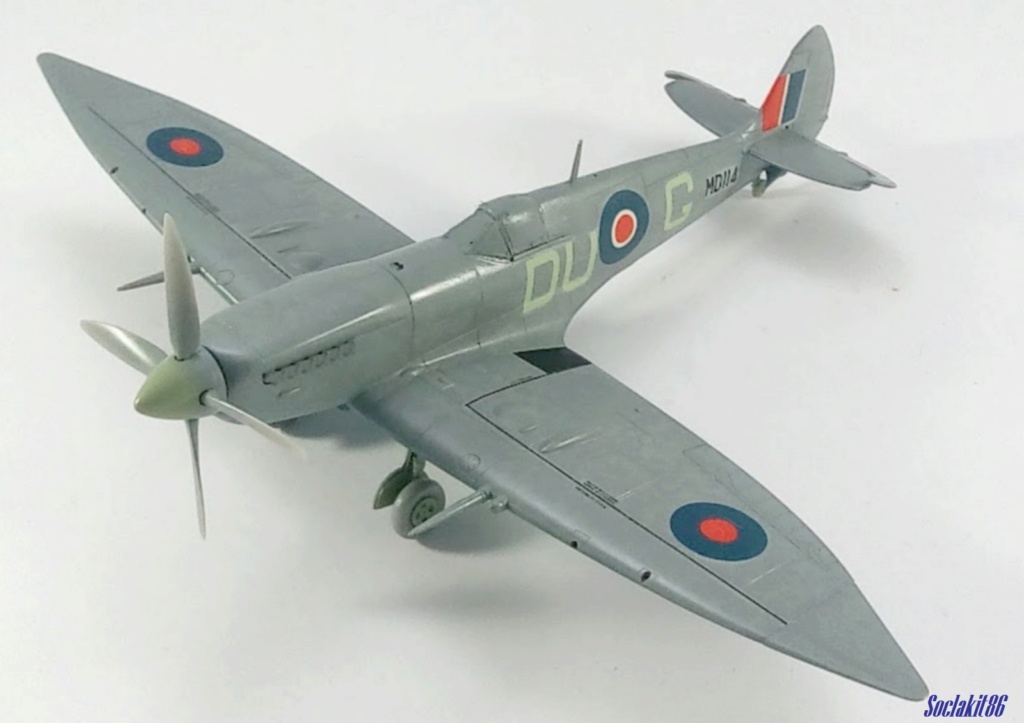 *1/48 - Supermarine Spitfire HF Mark VII - Hasegawa  - Page 3 M4239