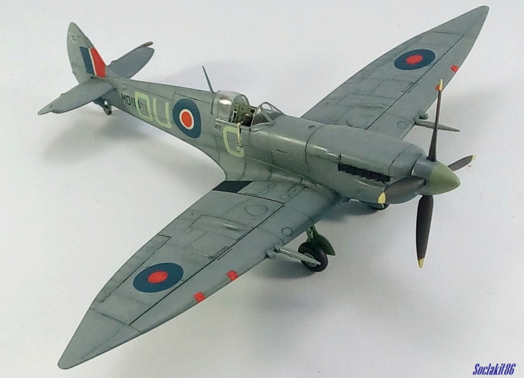 *1/48 - Supermarine Spitfire HF Mark VII - Hasegawa - Page 4 M4435