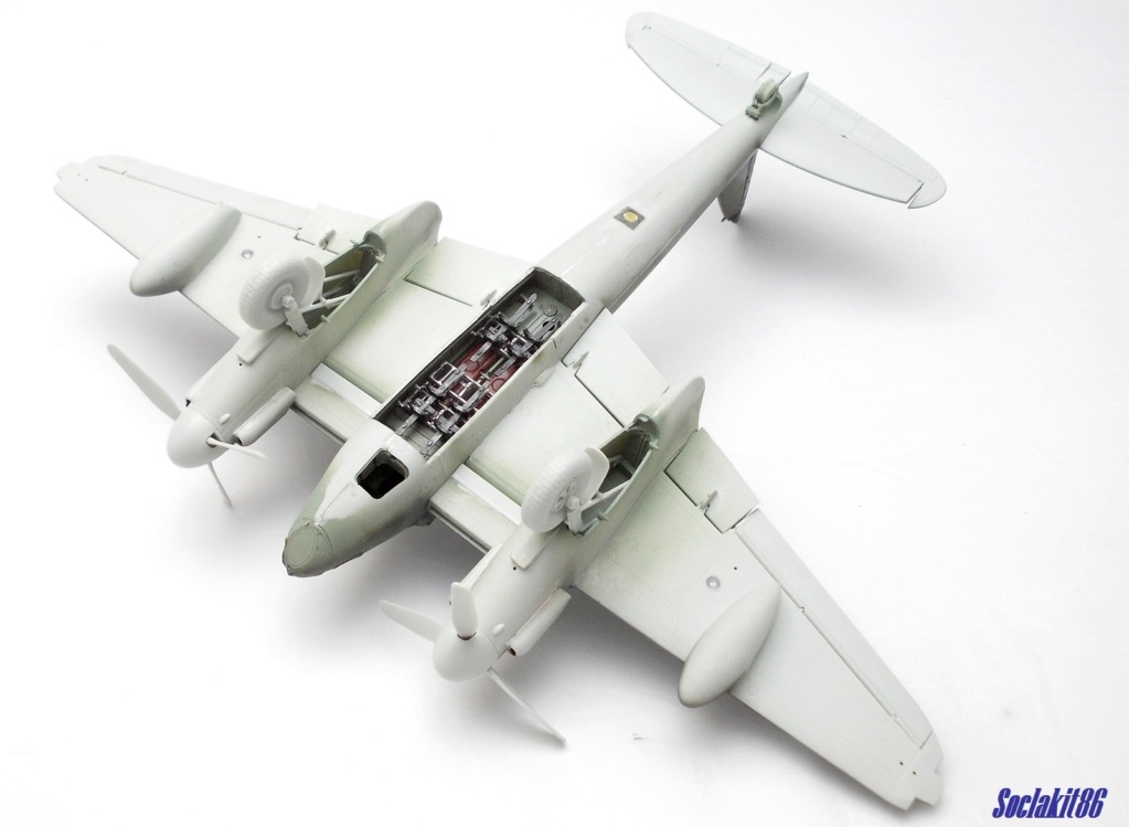 [Revell] De Havilland DH-98 Mosquito B mark.IV   1/48 M4816