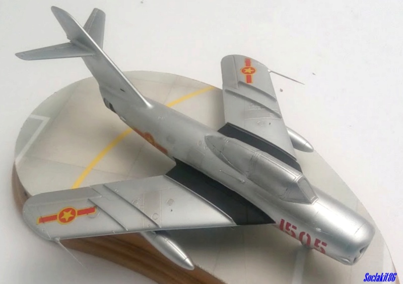 Shenyang JJ-5 Armée de l'air Nord Vietnamienne (Hobby Boss 1/48) - Page 2 M4829