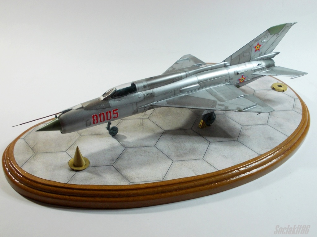 [base Eduard] 1/48 - Mikoyan-Gourevitch MiG-21 PFS Izdeliye 94 "Fishbed F"  M5644
