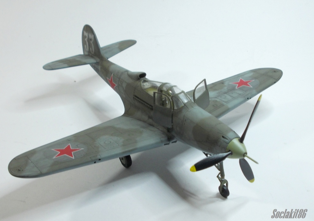 Airacobra Mk I AH636 / 33 argent du 19 ème GIAP ( Eduard W.E + décals AML48020  1/48) M6311