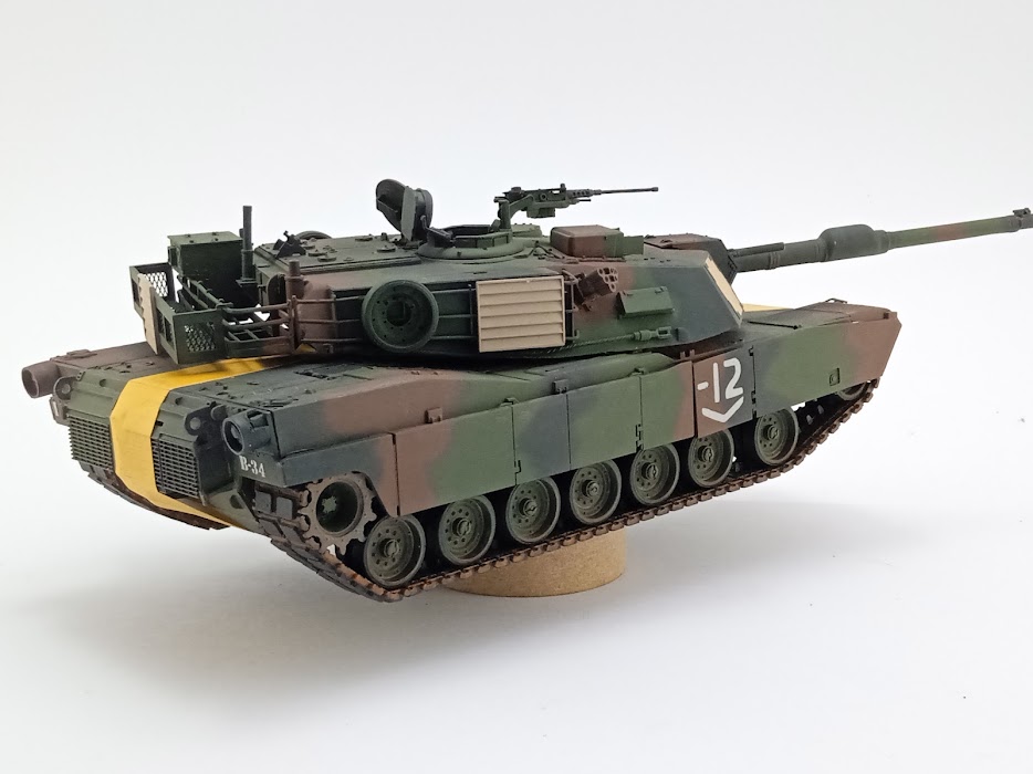 Fin de montage / restoration d'un M1A1AH Abrams au 1/35 (Dragon 3533) - Page 3 M6426