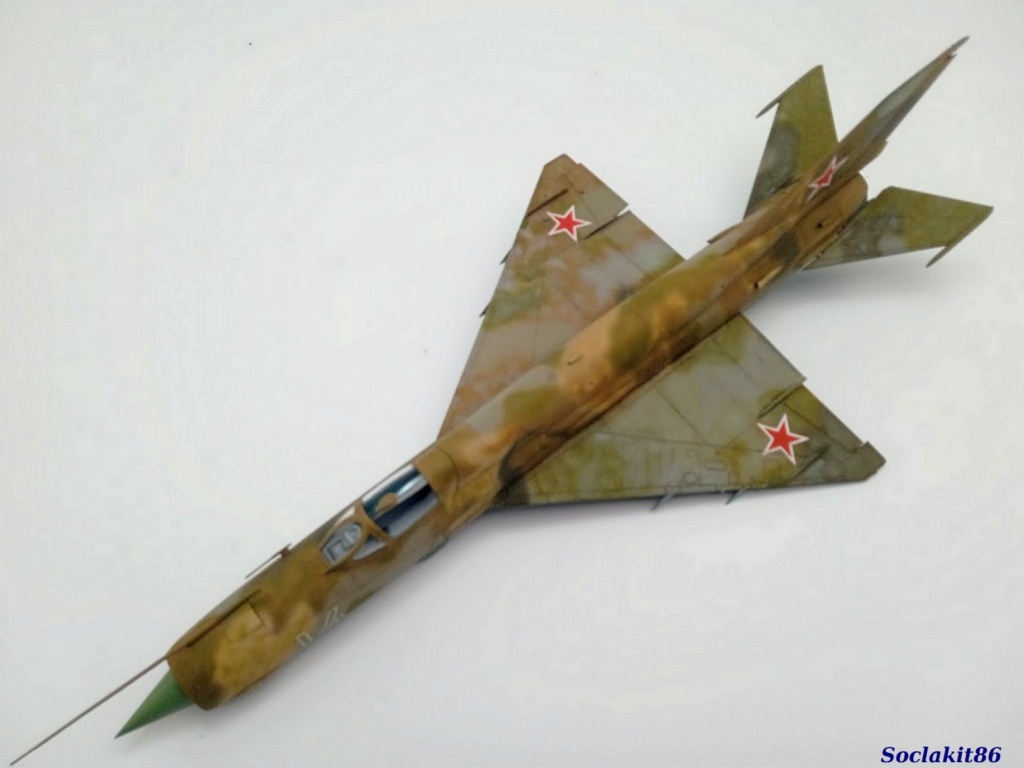  * 1/48 - MiG 21 MT Izdeliye 96B s.n 96.40.14 - Eduard W.E - Page 5 M6838