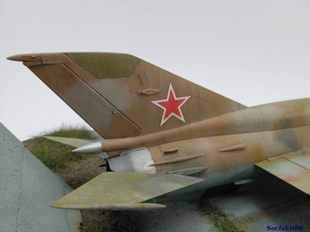  * 1/48 - MiG 21 MT Izdeliye 96B s.n 96.40.14 - Eduard W.E - Page 5 M9312