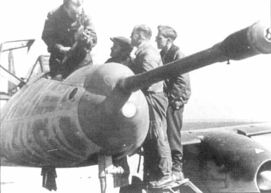 1/48 - Messerschmitt Me 262B-1a et 262B-1a/U1 -   Dragon Me262m10