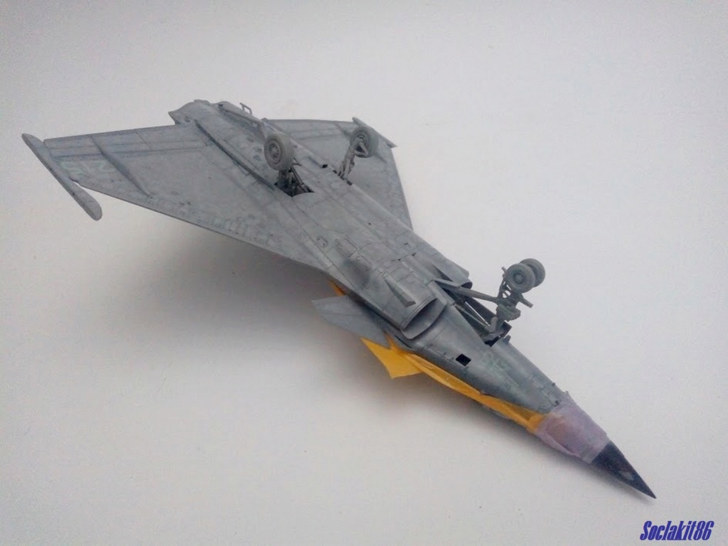 1/48 - What If d'un Rafale Marine Biplace - Revell et Hobby Boss - Page 2 N_6910