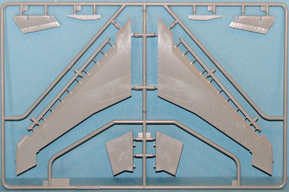 1/48 - North American F-100 D Super Sabre - Trumpeter Tru_2812