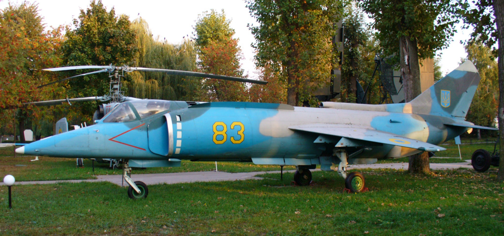 1/48 - Yak 38M Forger A - Hobby Boss - Page 3 Yak-3812