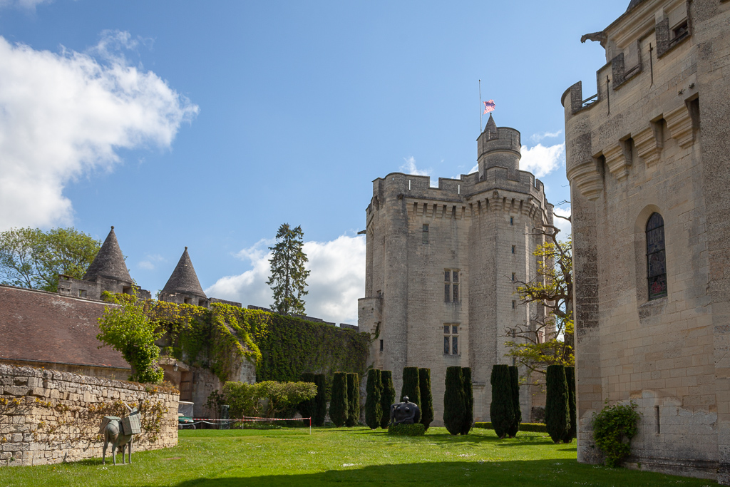 Dim 12 mai 2019 : Le Donjon de Vez - Balade Printanière en Classe S Img_4716