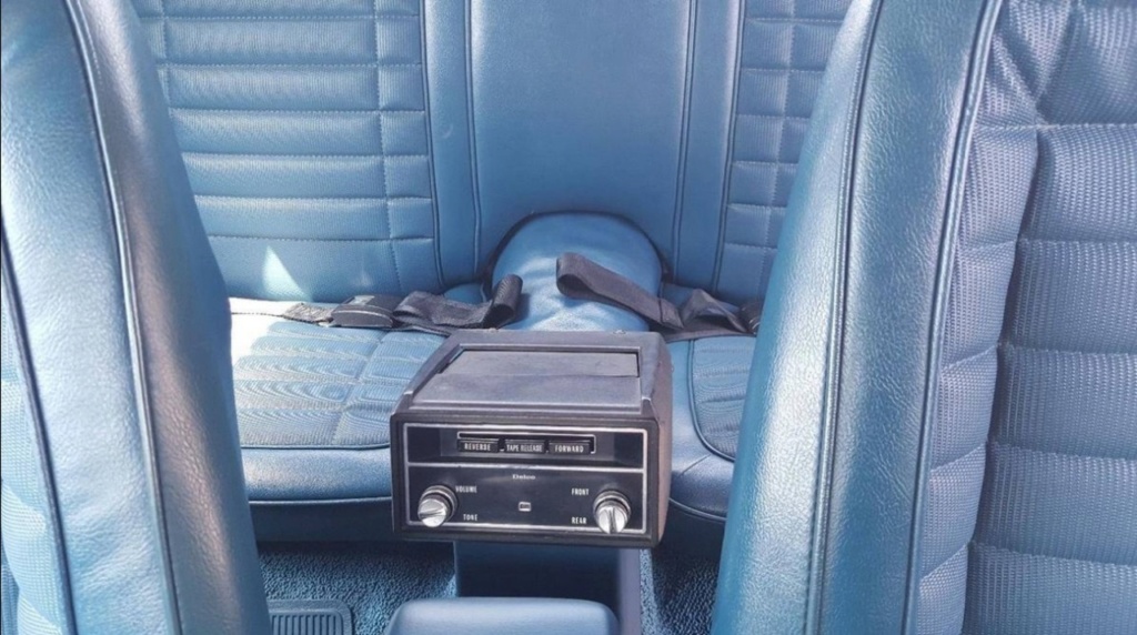 1971 Trans Am avec lecteur de cassette arrière Image_11