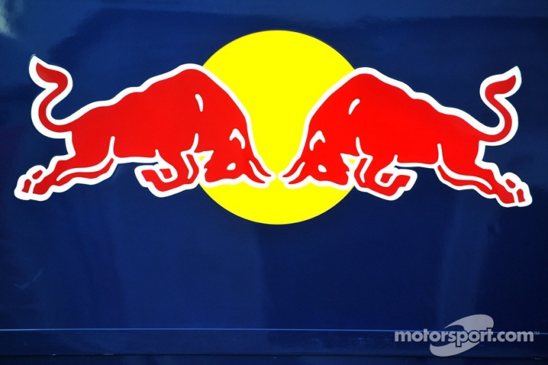 Red Bull logra su tercer título mundial de constructores consecutivo S1_1210