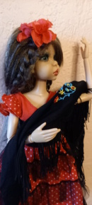 ma BJD Emily apprend le flamenco.  Olé  ! 20220213