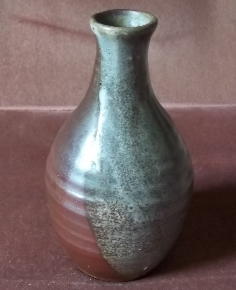 Jug and vase with "K" mark. Maybe not Kingwood. Kinsale Pottery? 100_3945