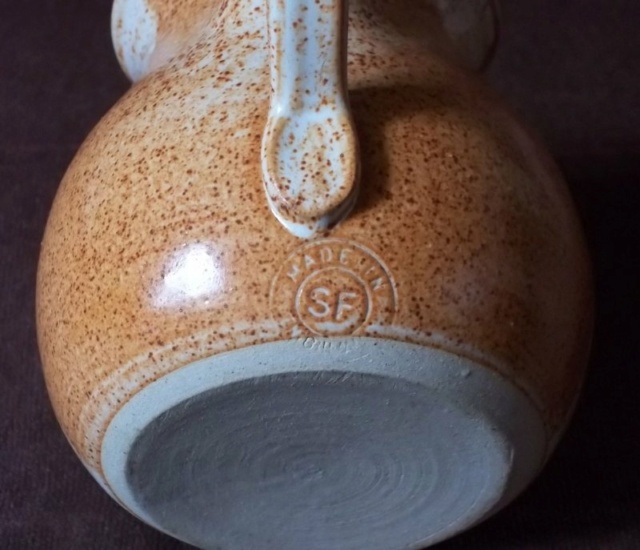 Stoneware jug SF 100_4469