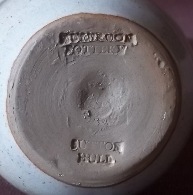 Derbyshire mug from Hull - Mushroom Pottery, Sutton on Hull  100_5184