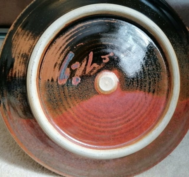 Tenmoku Charger with BL mark? Or signature? Img_2051