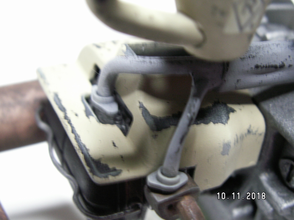 [CONCOURS OVERLORD] Kubelwagen 1/9 esci  - Page 2 Pict1186