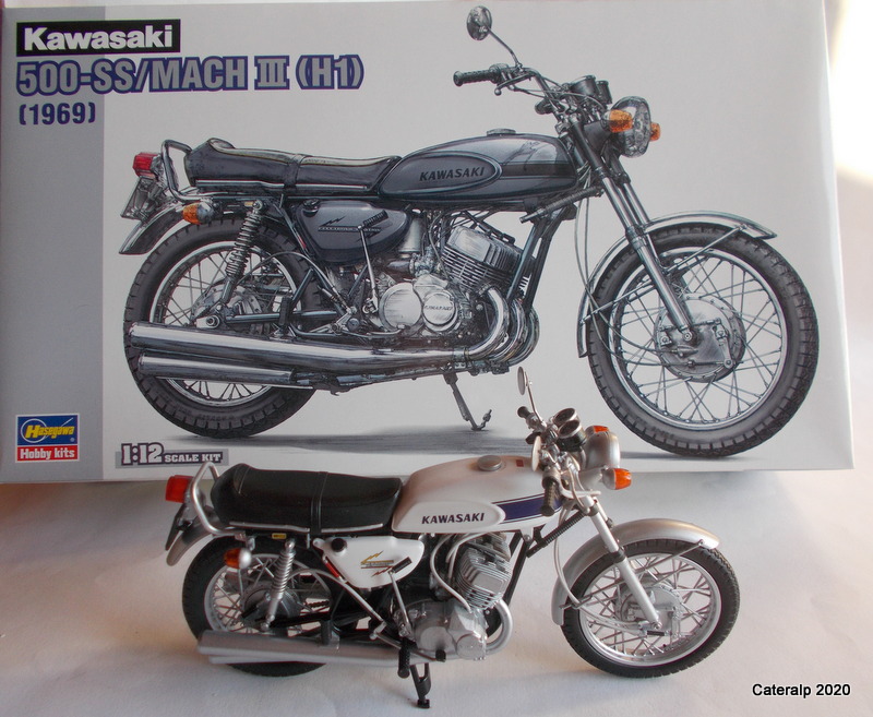 Kawasaki 500 Mach III échelle 1/12  Hasegawa référence BK10 500_ka29