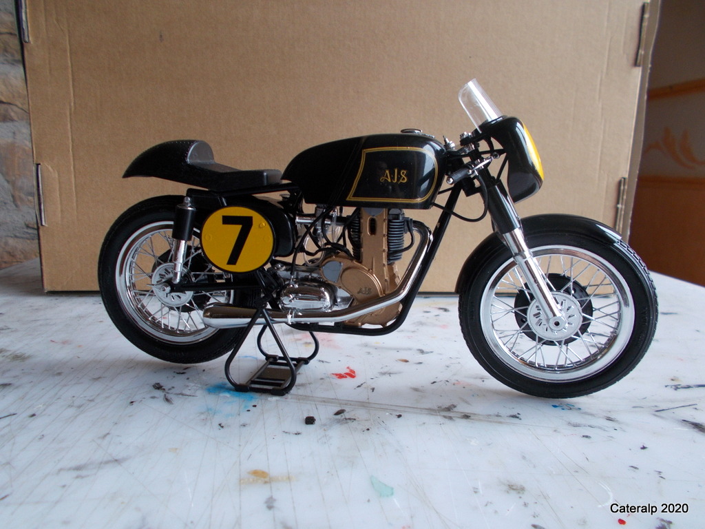 [PROTAR] moto AJS 350 cc 1954 1/9ème Réf 153  Ajs_ju10