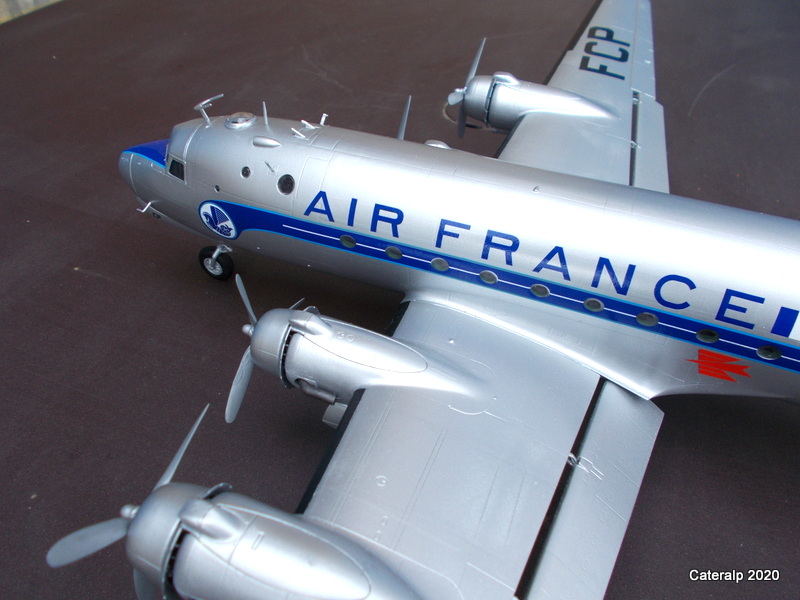 [REVELL] DOUGLAS DC 4 décoration  Air France postal Réf 04877 Dc4_te33
